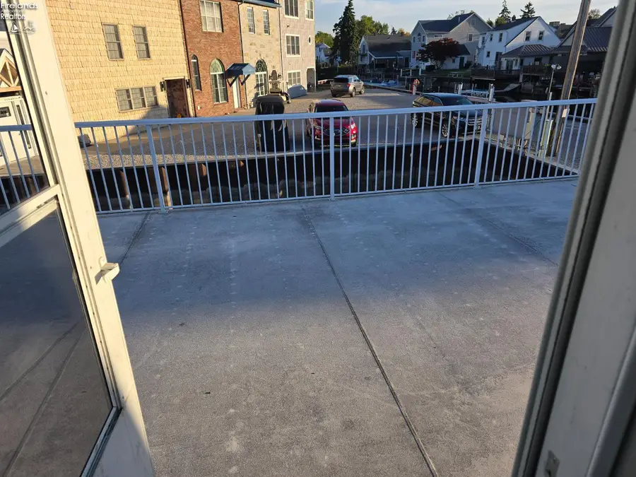 4 Curran Street, Sandusky, OH 44870 - #3