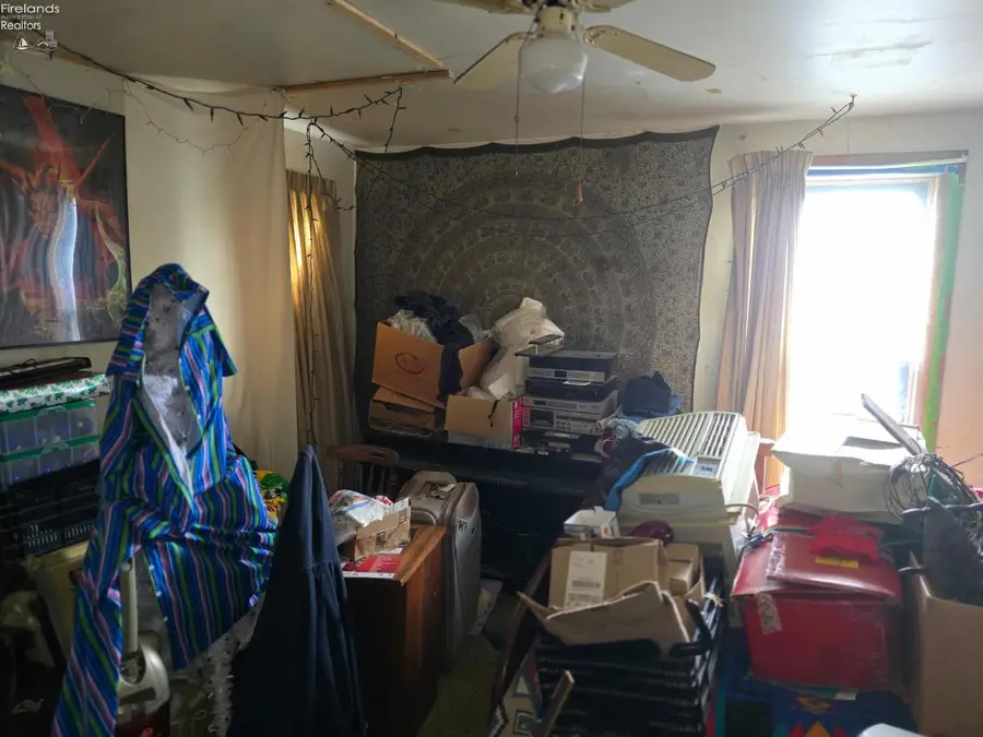 1010 W Jefferson Street, Sandusky, OH 44870 - #3