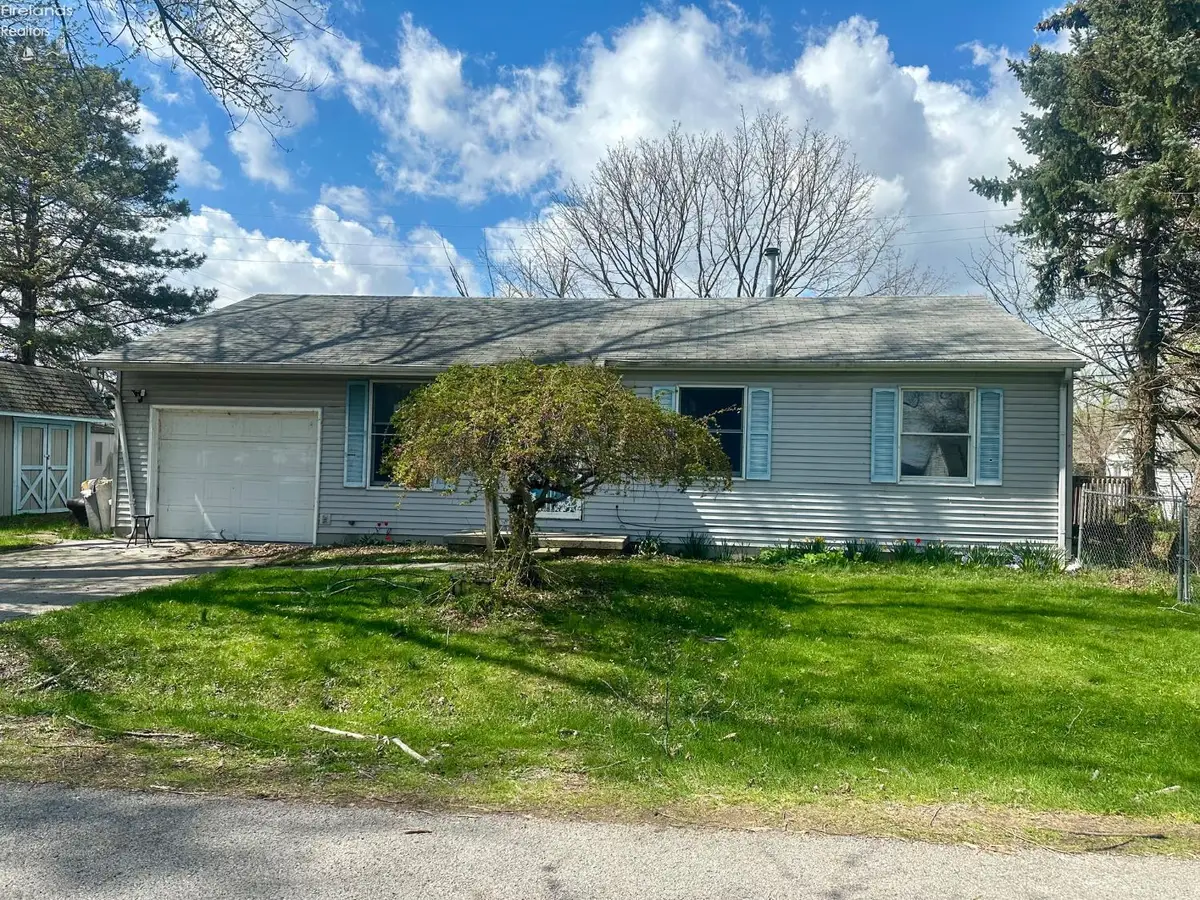 117 E Miami Trail, Sandusky, OH 44870 - #1