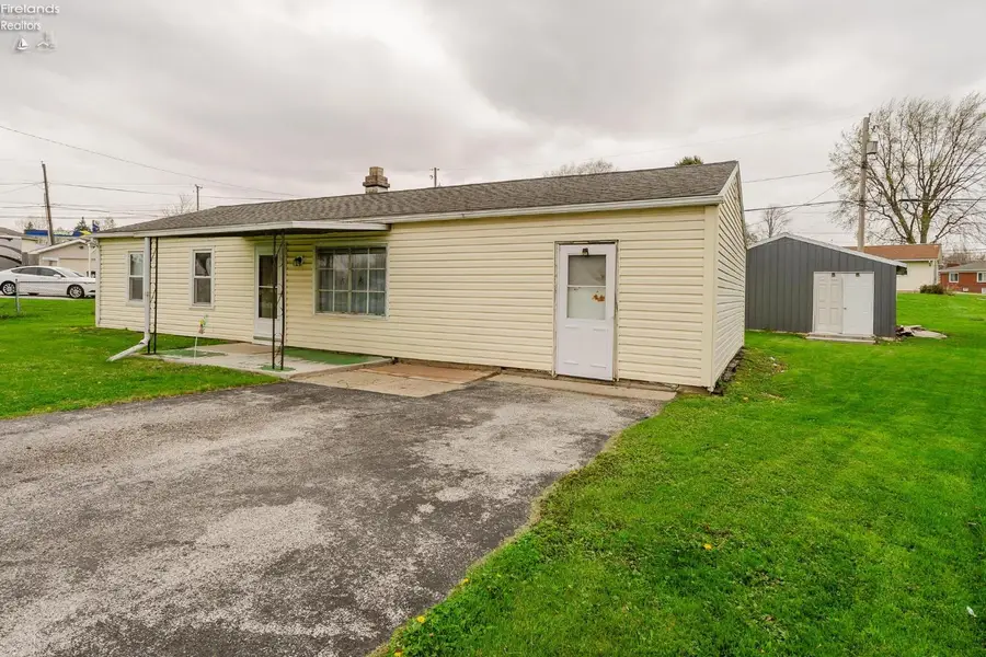 24 Gail Lane, Tiffin, OH 44883 - #2