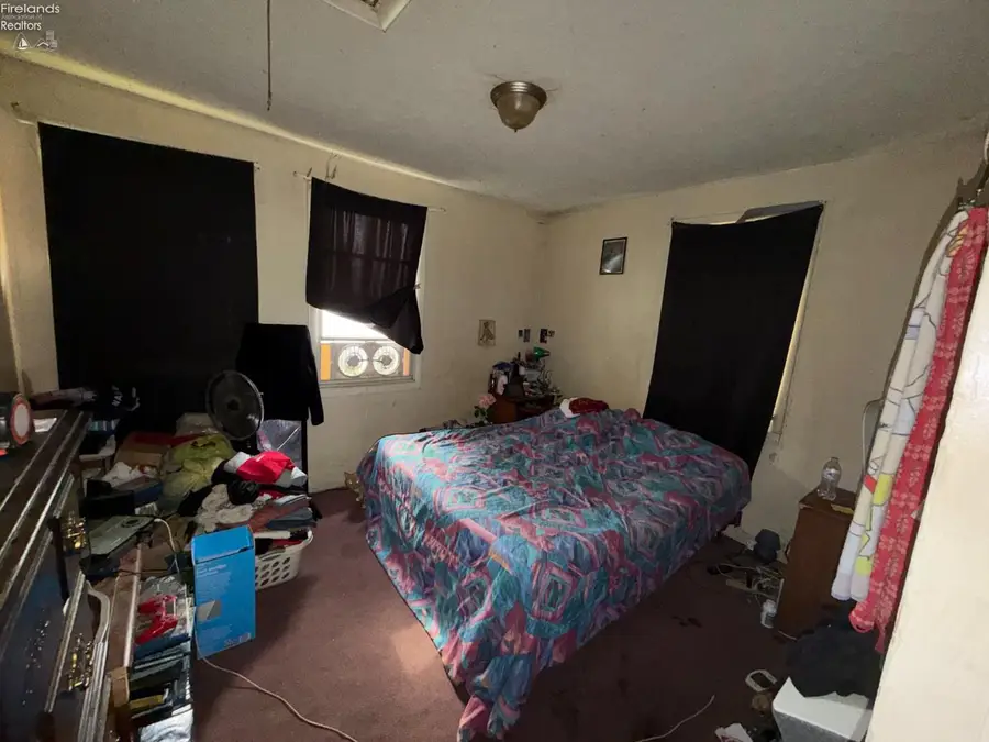 439 Erie Court, Port Clinton, OH 43452 - #3