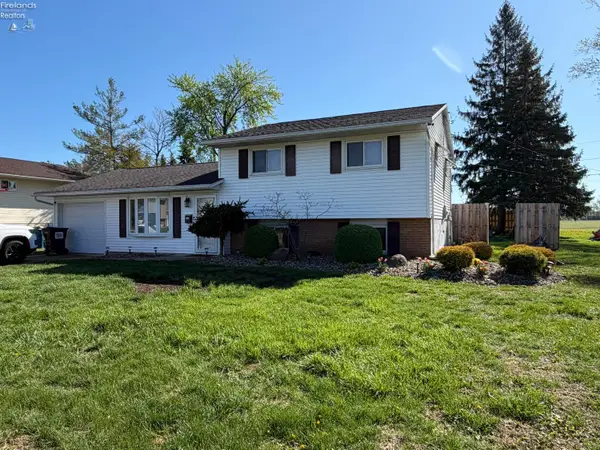 3012 E Bayview Lane, Sandusky, OH 44870