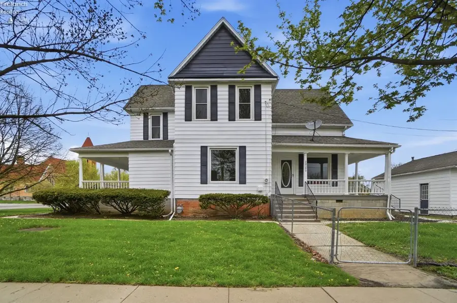 20390 Locust Street, Weston, OH 43569 - #2