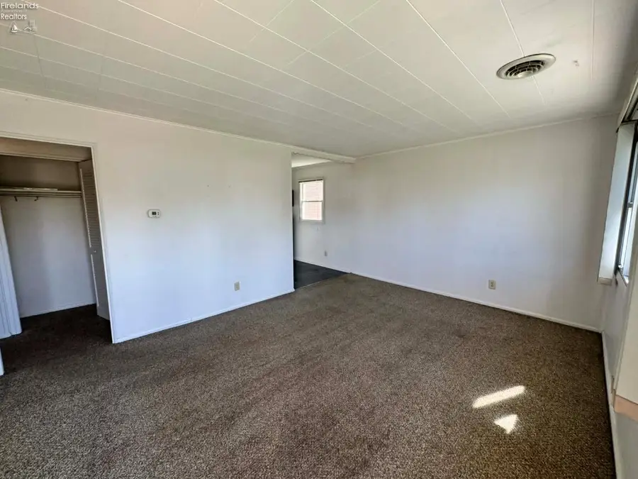 3313 W Monroe Street, Sandusky, OH 44870 - #2