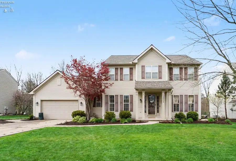 1023 Coopers Run, Amherst, OH 44001 - #2