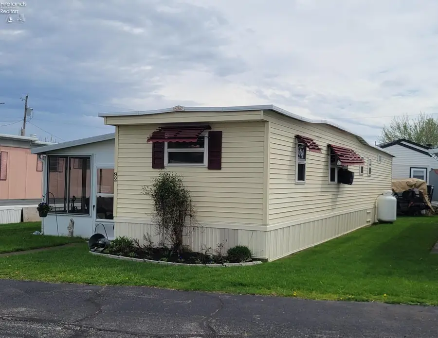 999 N Buck Road #92, Marblehead, OH 43440 - #2