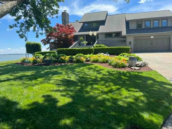 174 Sunset Drive, Sandusky, OH 44870