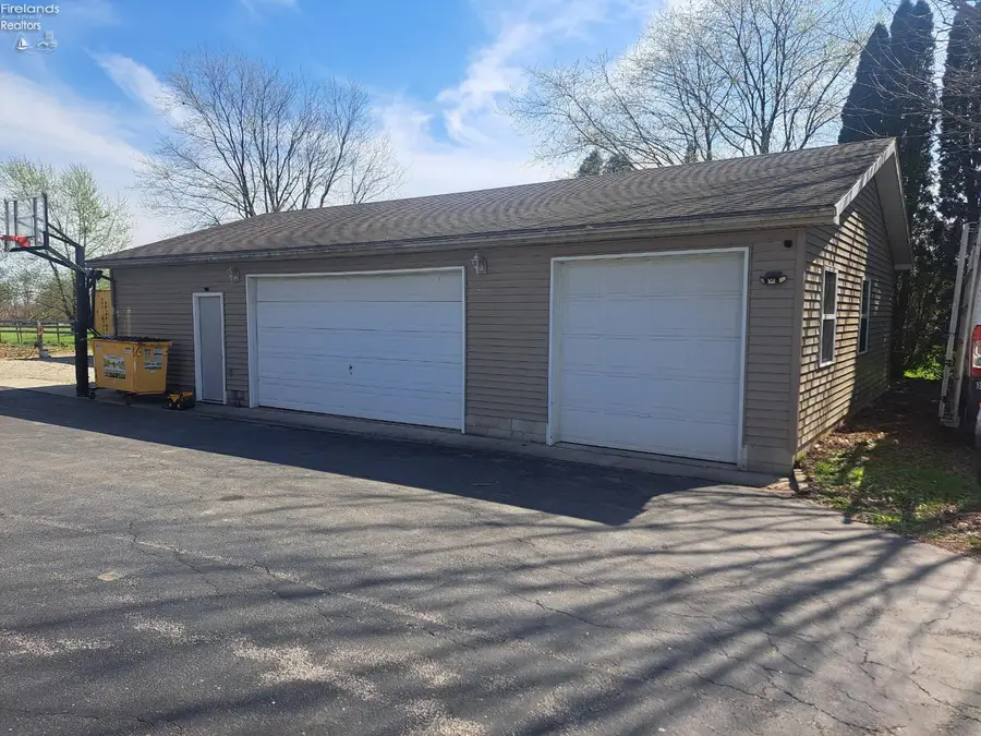 2683 State Route 12, Burgoon, OH 43407 - #3