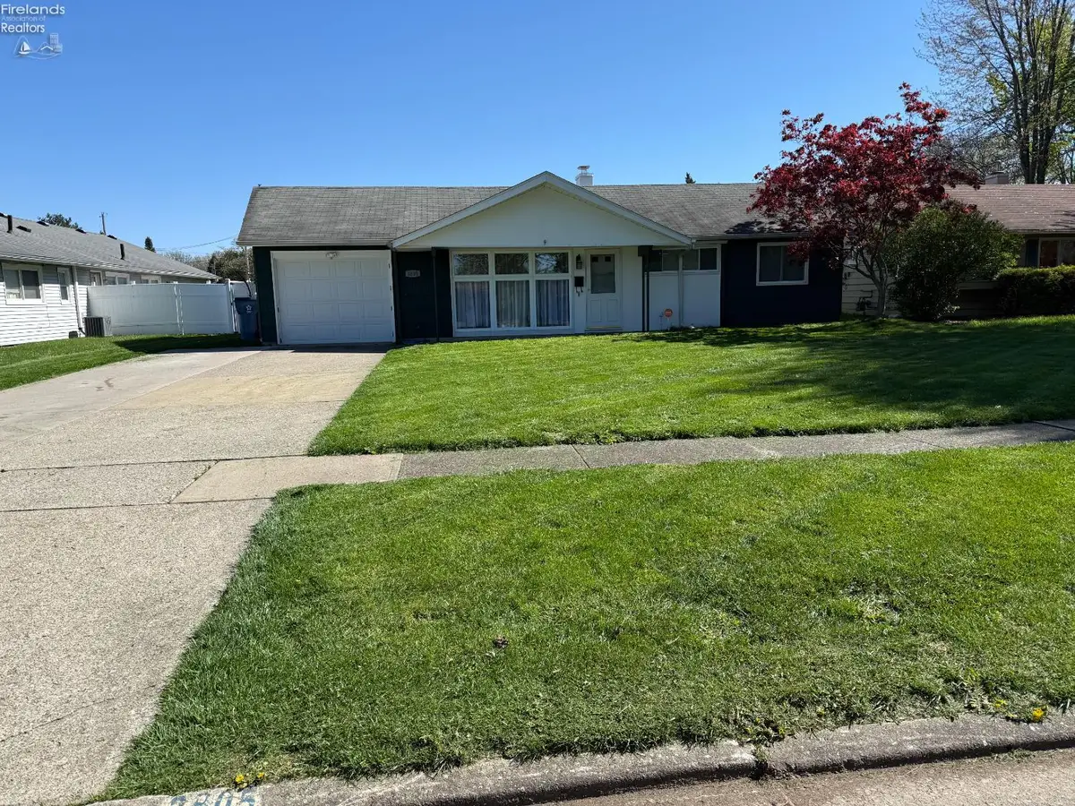 3805 N Hogan, Lorain, OH 44053 - #1