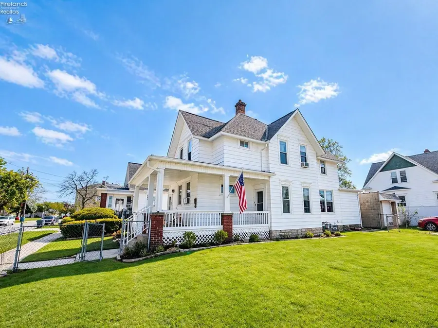 604 Neil Street, Sandusky, OH 44870 - #2