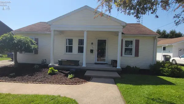 130 Vine Street, Clyde, OH 43410