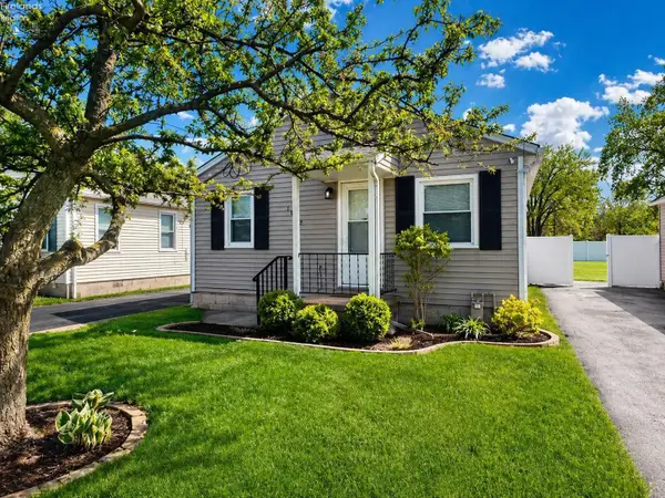 1922 First St., Sandusky, OH 44870