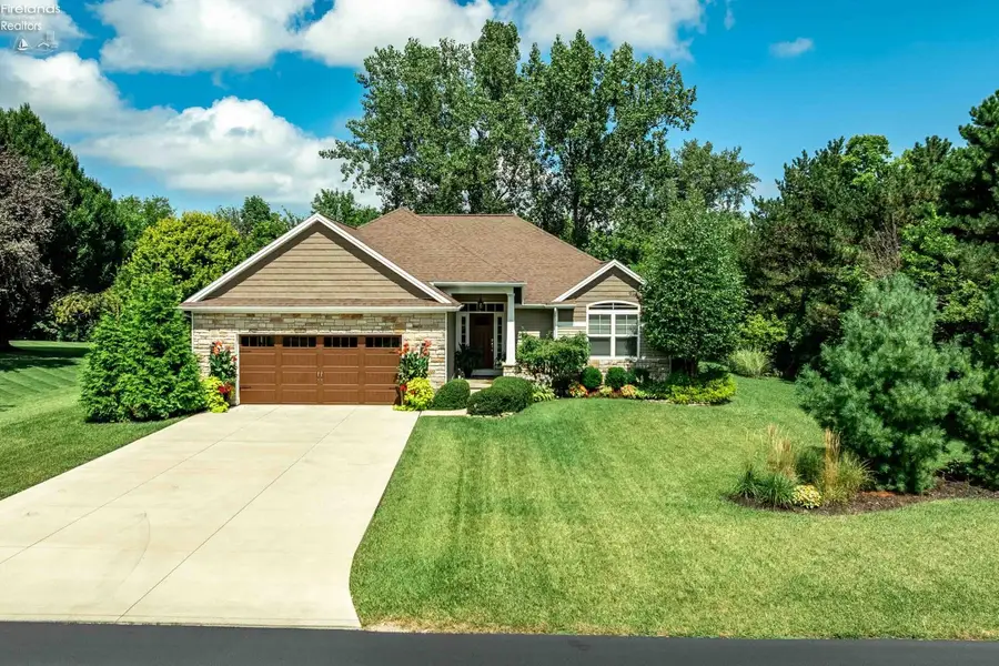 4531 E Laurel Ridge Drive, Port Clinton, OH 43452 - #2
