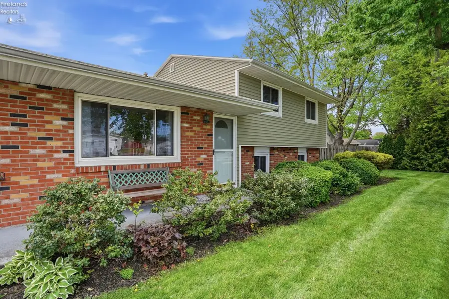 902 W Cleveland Road, Huron, OH 44839 - #2