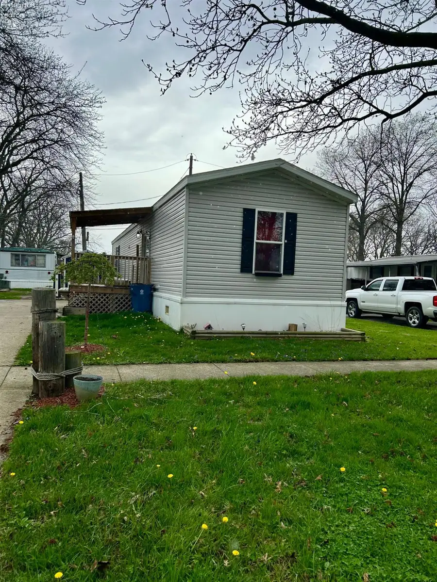 203 Midvale Avenue #1, Clyde, OH 43410 - #3