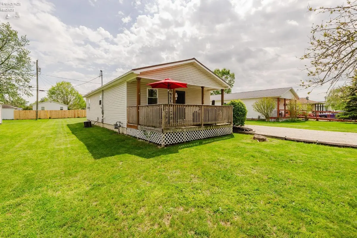 207 6th Avenue, Tiffin, OH 44883 - #1