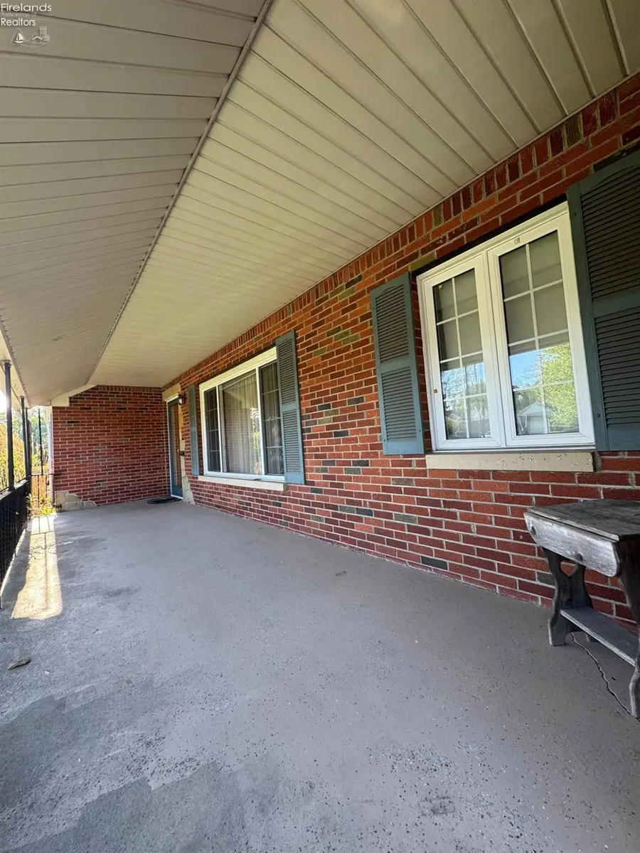 2843 Castleton, Toledo, OH 43613 - #2