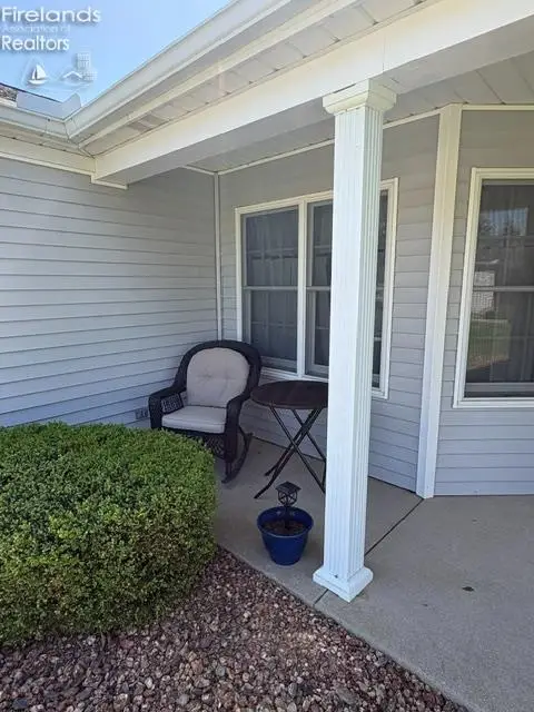 894 Meadow Lane, Fremont, OH 43420 - #3