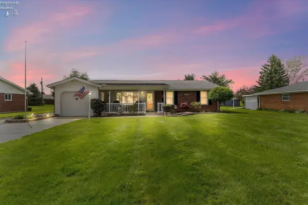 213 Beechwood Drive, Tiffin, OH 44883