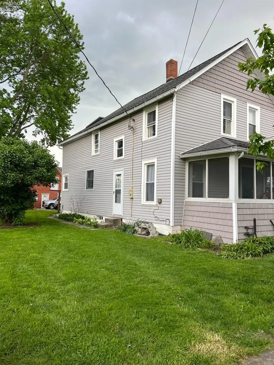 51 W Hooker Street, New London, OH 44851 - #2