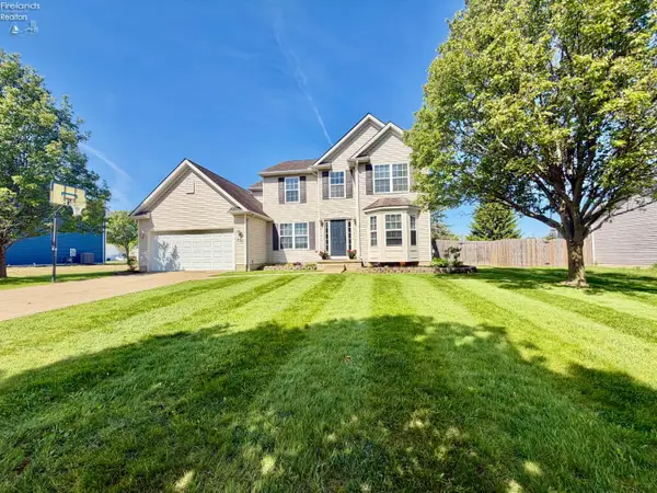 530 Parkside Reserve Street, Wellington, OH 44090