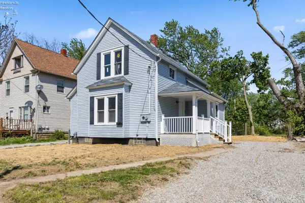 929 Washington Ave., Lorain, OH 44052