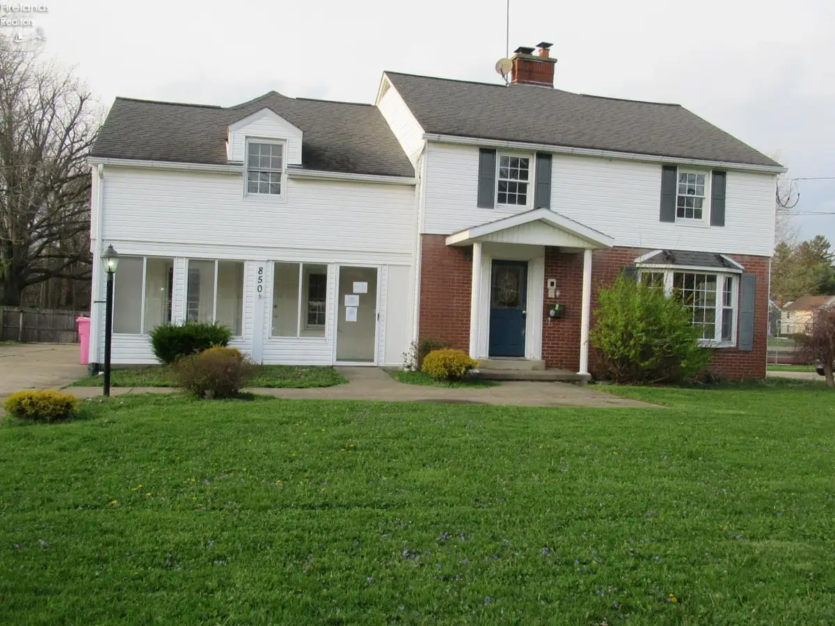 850 Arlington Avenue, Mansfield, OH 44903 - #1