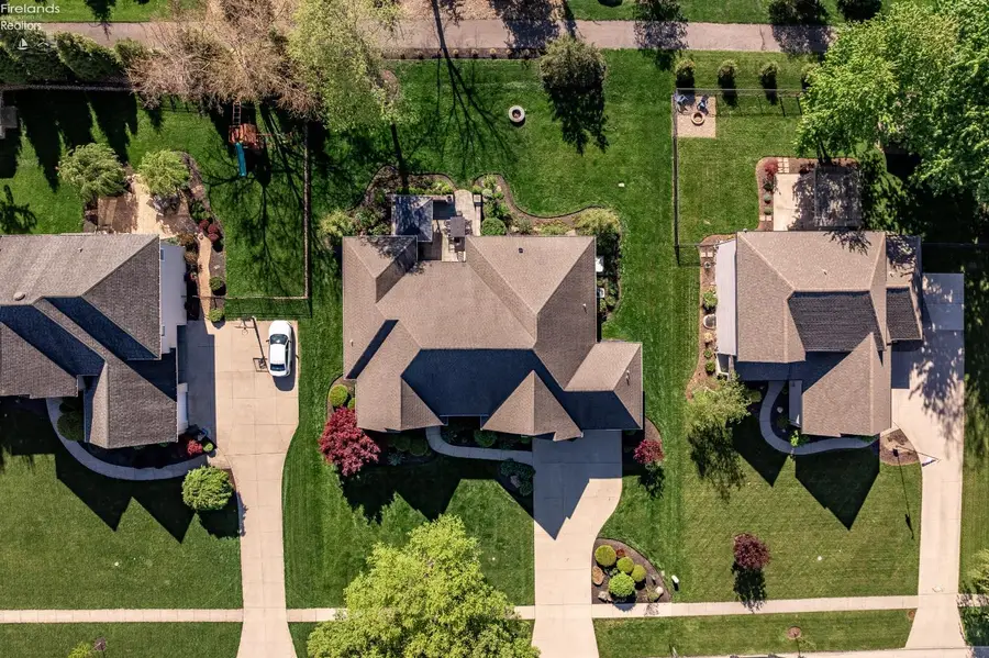 2580 Fairfield Drive, Avon, OH 44011 - #2