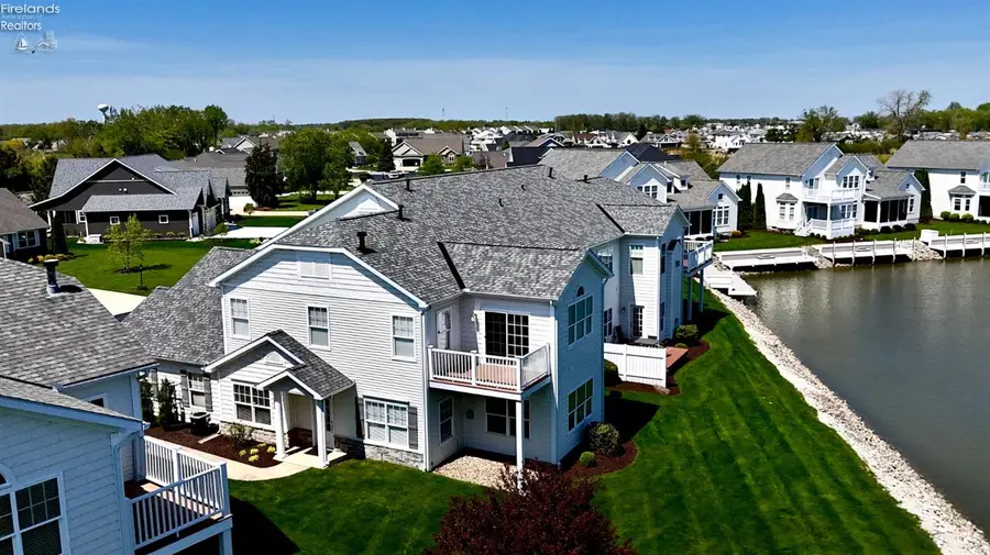 5228 E Blue Teal Drive, Port Clinton, OH 43452 - #2