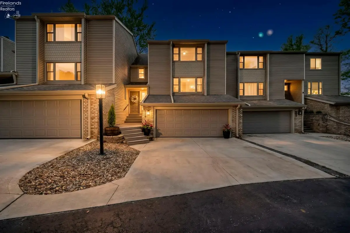 3616 Turfside Circle #B, Huron, OH 44839 - #1