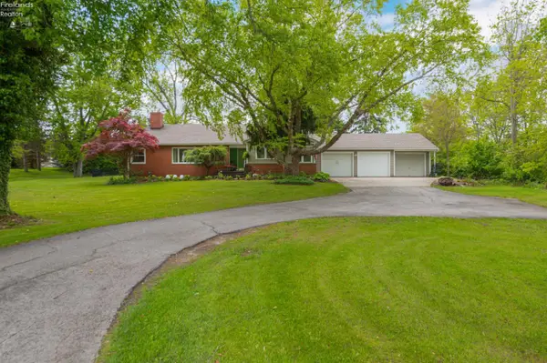 1416 E Bogart, Huron, OH 44870