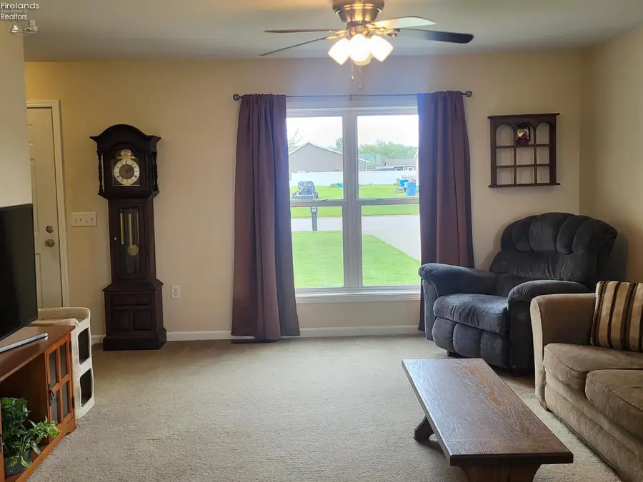 1808 Mario Place, Fremont, OH 43420 - #3