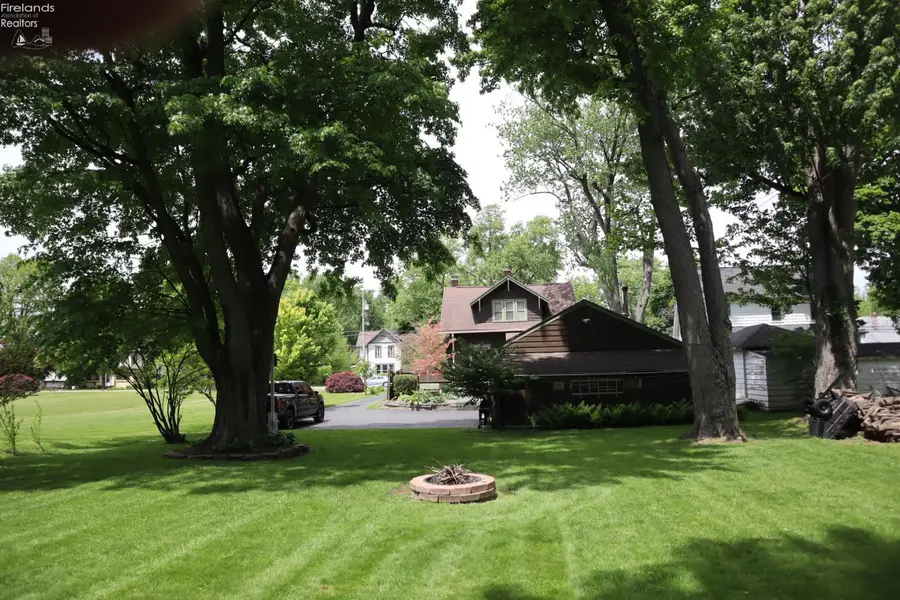 272 E Main Street, Norwalk, OH 44857 - #3