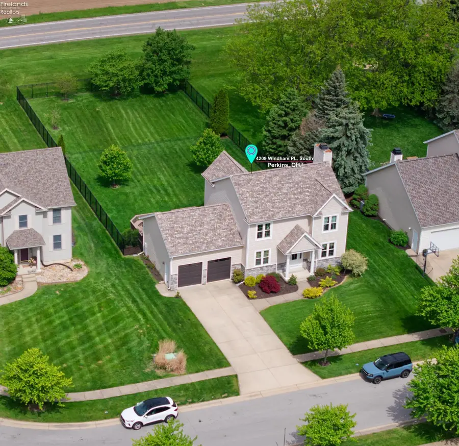 4209 Windham Place, Sandusky, OH 44870 - #3