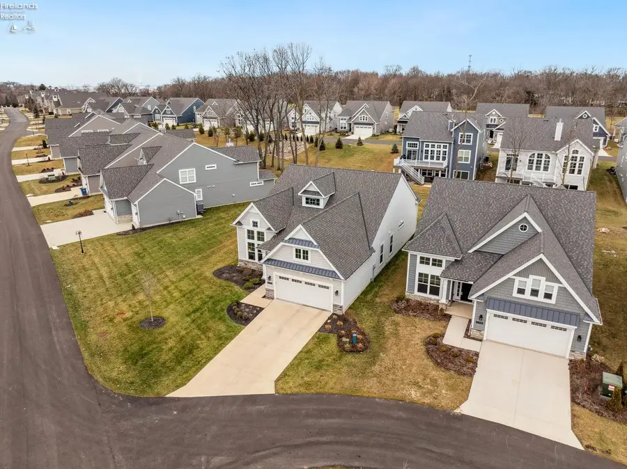 4865 E Tradewinds Drive, Port Clinton, OH 43452 - #3