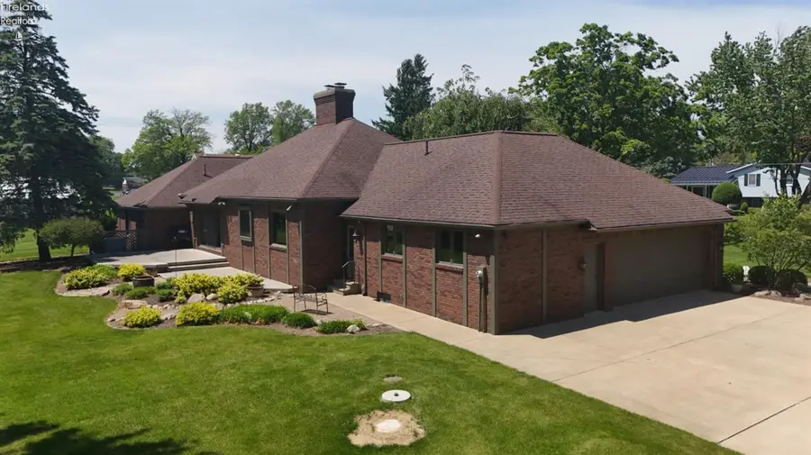 3985 Wiers Road, Willard, OH 44890 - #3