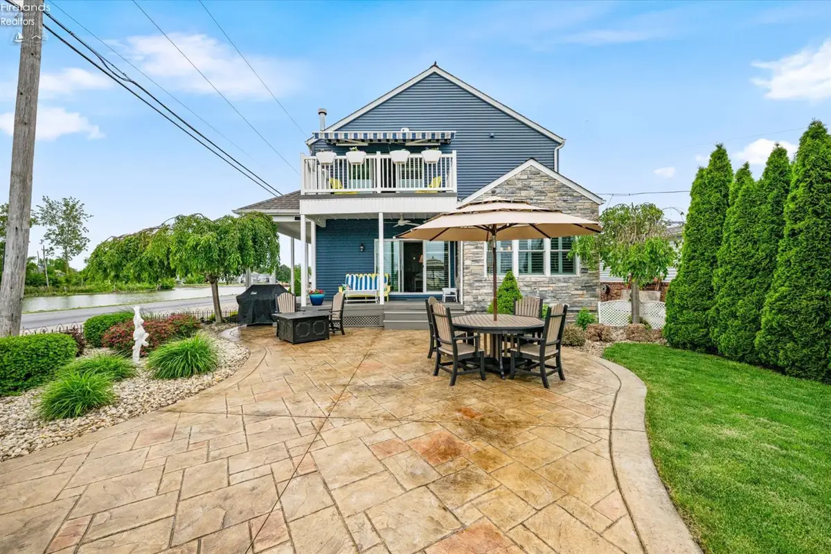 1511 N Anchor Avenue, Port Clinton, OH 43452 - #1
