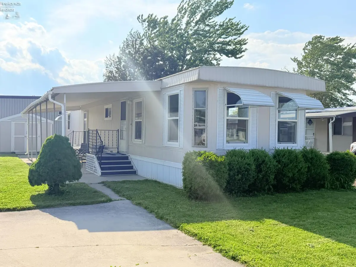 196 Rathbun Drive, Marblehead, OH 43440 - #1