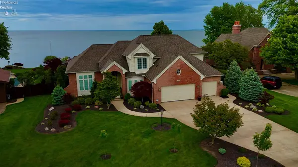1705 Lands End Drive, Huron, OH 44839