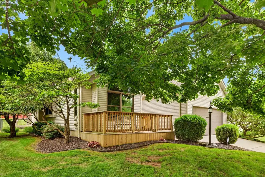 1057 Mifflin Avenue, Ashland, OH 44805 - #2