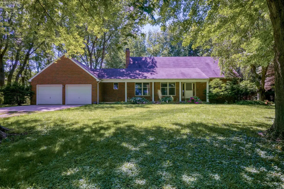 1811 Jeffries Road, Huron, OH 44839 - #1