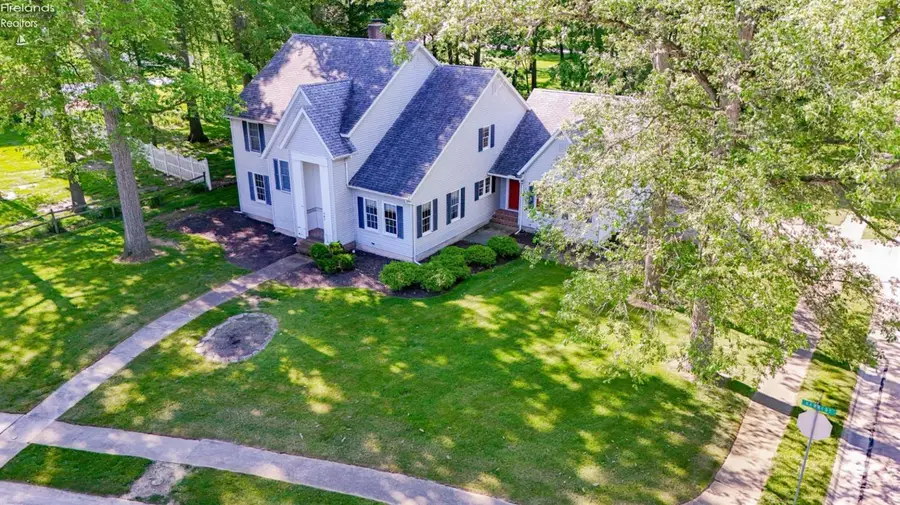 701 Kennedy Drive, Willard, OH 44890 - #3