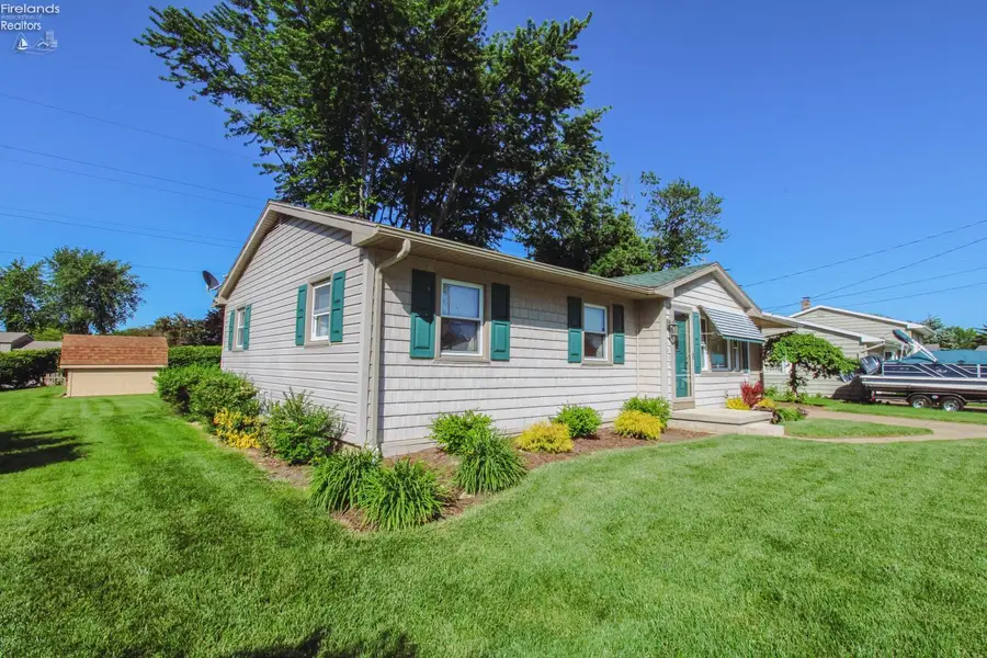 4004 Donair Drive, Sandusky, OH 44870 - #2