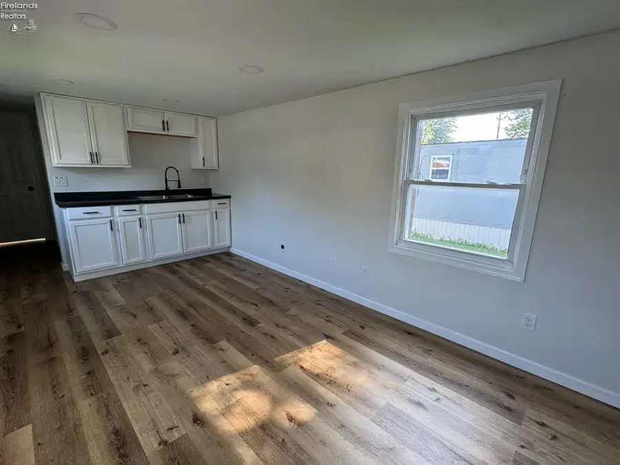 907 Tiffin Street #5, Fremont, OH 43420 - #3