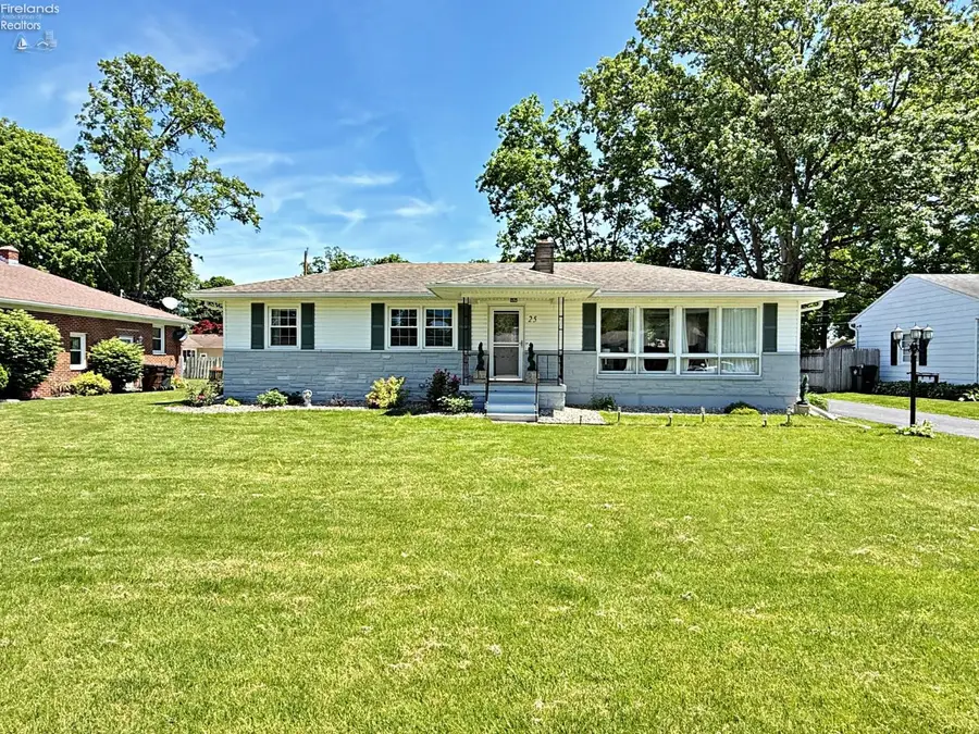 25 Linwood Road, Tiffin, OH 44883 - #2