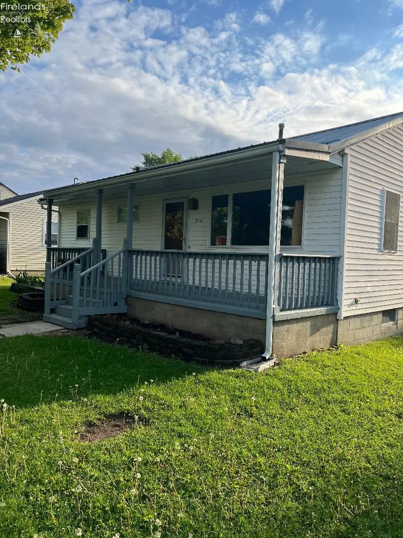 710 Euclid Street, Willard, OH 44890 - #1