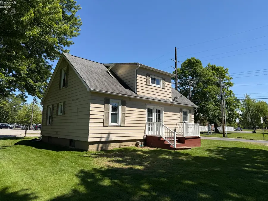 822 Eulalia Avenue, Upper Sandusky, OH 43351 - #3