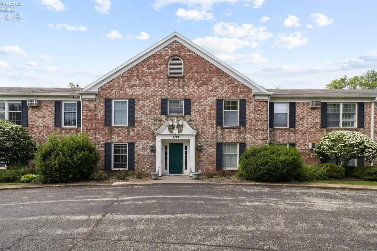 4704 Venice Heights Boulevard #215, Sandusky, OH 44870 - #1
