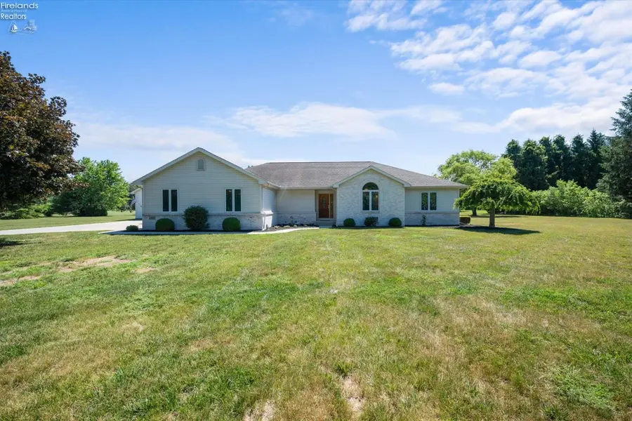 6851 Berridge Road, Whitehouse, OH 43571 - #2