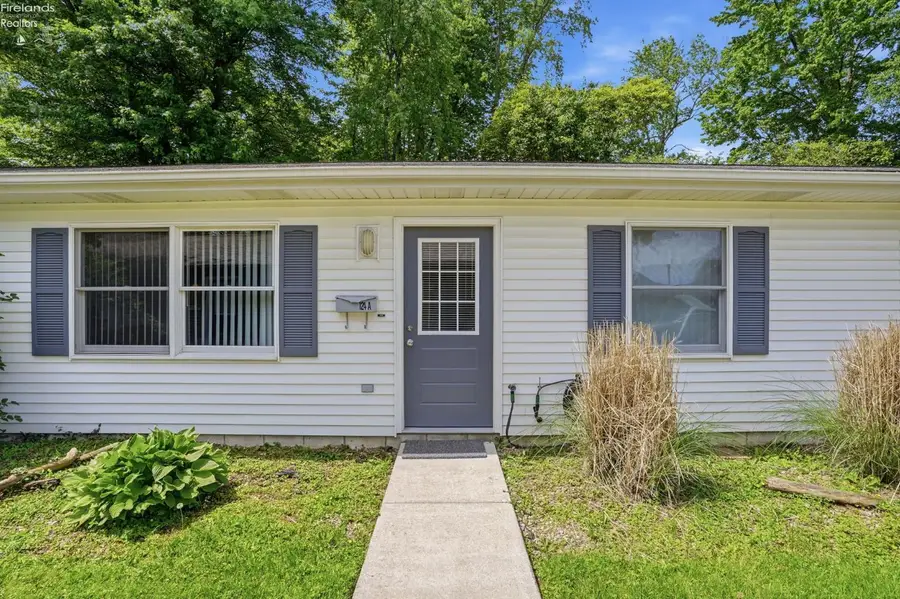 124 Tiffin Avenue, Huron, OH 44839 - #3